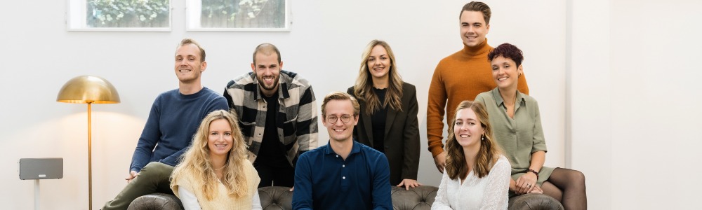 Team Foto Code Blauw.jpg